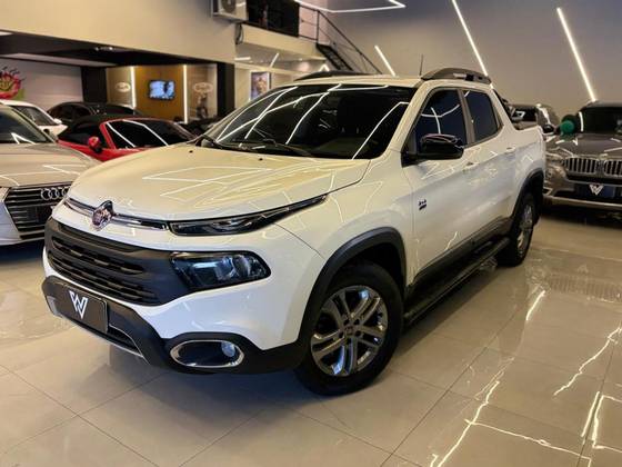 FIAT TORO 2.0 16V TURBO DIESEL FREEDOM 4WD AT9